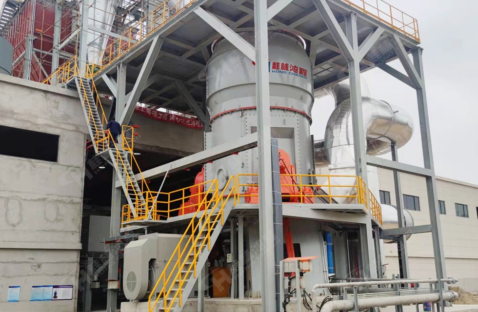 豪氣!福建這家廠一次訂了三臺鈦精礦磨粉機