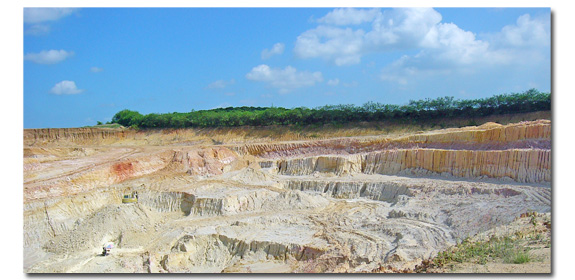 廣西合浦縣-高嶺土探明儲量達1.8億噸，