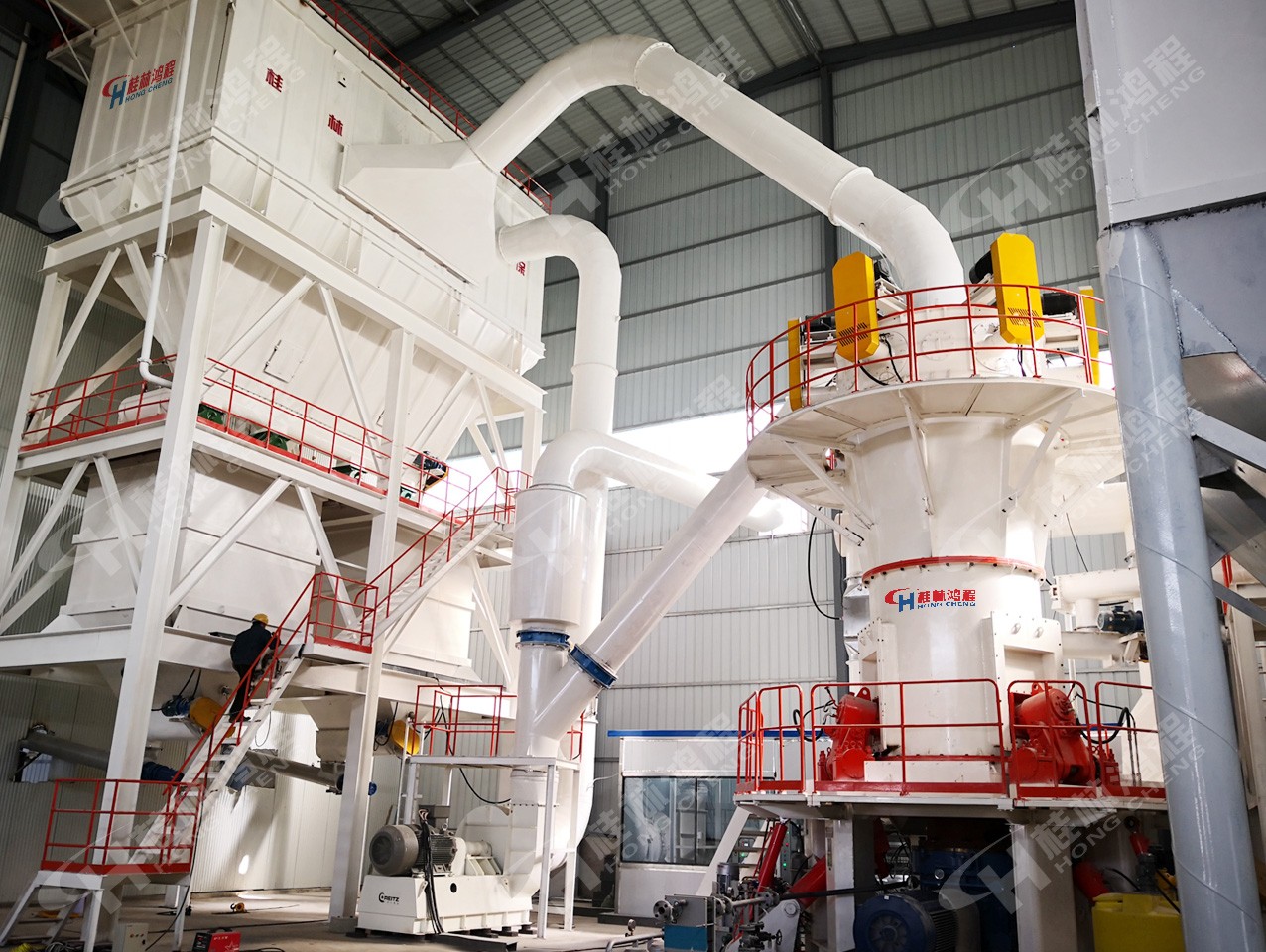 HLMX1700高壓立式輥磨機生產線客戶安裝完成現(xiàn)場 HLMX1700高壓立式輥磨機生產線客戶安裝完成現(xiàn)場